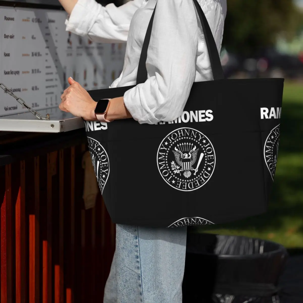 Yoga Fitness Merch - Tas Tote Pantai Ramone Merch, Tas