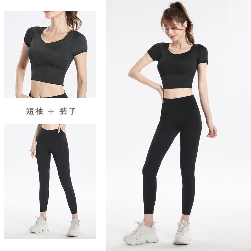 Atasan Olahraga Cepat Kering d - Yoga & Fitness With Faye The Well Being Studio Abbots Langley ulasan dan harga